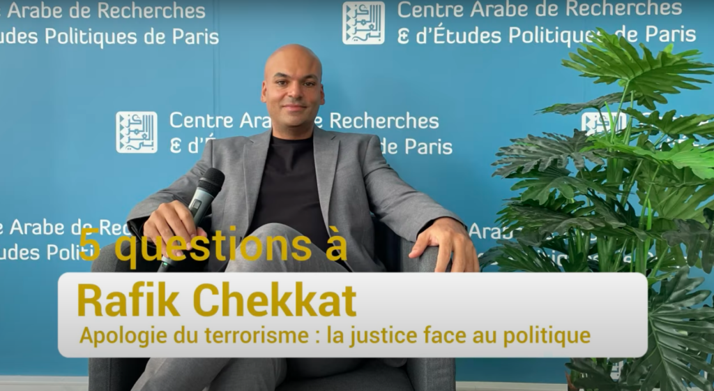 Photographie de l'interview de Rafik Chekkat à propos de la multiplication des procédures ouvertes pour "l'apologie du terrorisme"